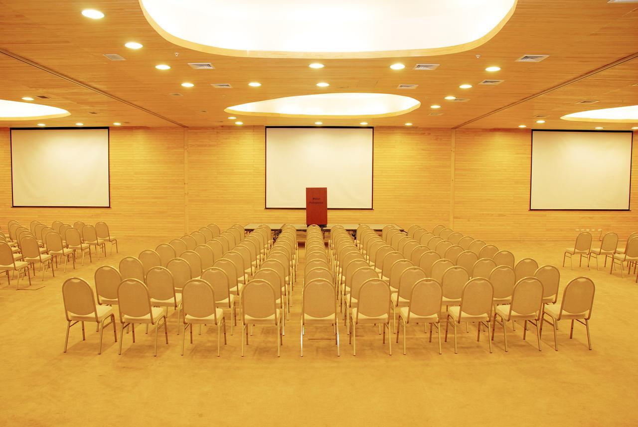 Enjoy Puerto Varas Ngoại thất bức ảnh The main conference room